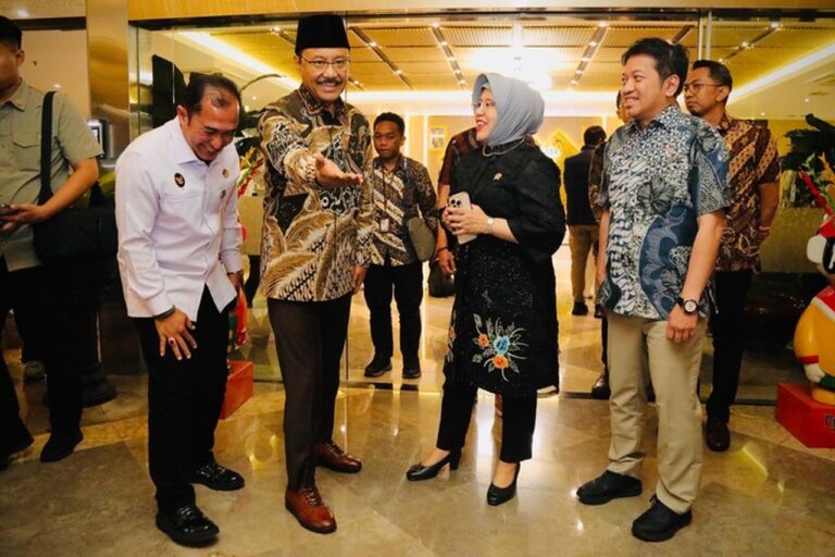 Kemensos dan BPS Bersinergi Periksa 11 Juta Penerima PBI-JKN yang Dinonaktifkan