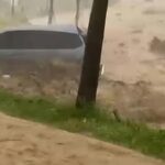 Mobil Tersapu Arus Deras Banjir Bandang di Babakan Madang Bogor