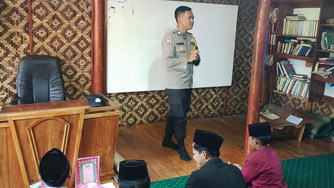 Bripka Taufan Dirikan Pesantren Gratis di Lembang, Warga: Jiwa Sosial Tinggi