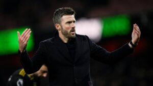 Michael Carrick Hidupkan Kembali Semangat Old Trafford, MU Libas Fulham 3-2