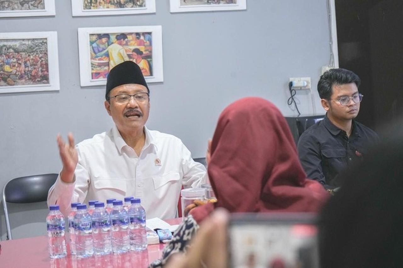 Gus Ipul Minta Wali Kota Denpasar Klarifikasi Pernyataan Menyesatkan Soal PBI