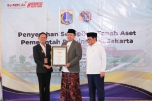 ATR/BPN Serahkan 3.922 Sertipikat Aset Pemprov DKI Senilai Rp 102 Triliun