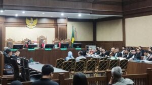 Eks Pejabat Kemnaker Akui Beri Honor ke Terdakwa Kasus Pemerasan K3: Bentuk Penghormatan