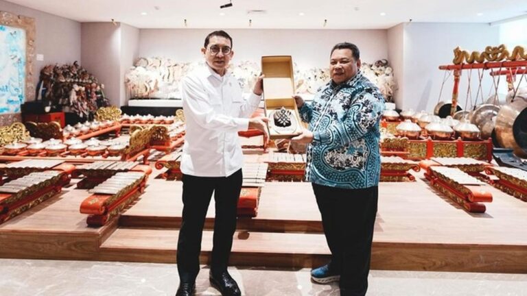 Kemenbud dan BPK Gelar Pertemuan Awal Pemeriksaan Laporan Keuangan 2025 Kemenbud dan BPK Gelar Pertemuan Awal Pemeriksaan Laporan Keuangan 2025