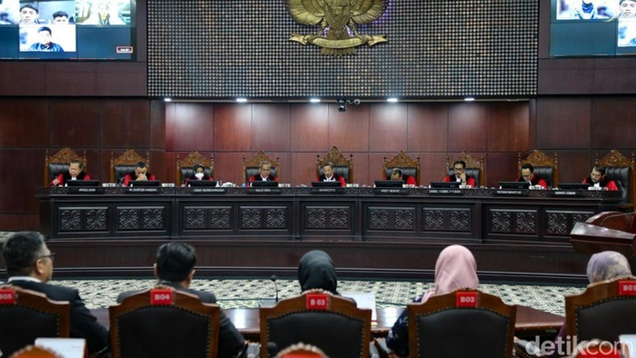 MK Tolak Gugatan UU ASN soal TNI/Polri, Persoalkan Legal Standing Pemohon