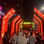 Lampion Merah Hiasi Bundaran HI, Ribuan Warga Serbu Festival Imlek 2026