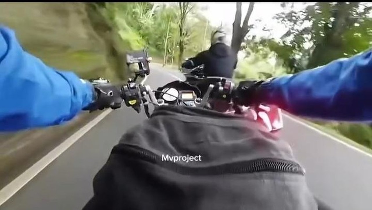 Aksi Berbahaya Rombongan Moge di Cianjur Sebabkan Pemotor Terperosok ke Jurang