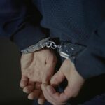 Ibu-ibu Gagalkan Penipu Umrah di Senen, Polisi Amankan Terduga Pelaku dan Mobil Merah