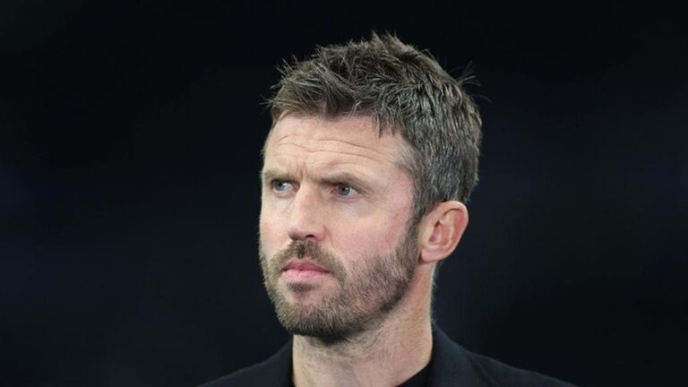 Michael Carrick Sapu Bersih 3 Lawan yang Gagal Ditaklukkan Ruben Amorim di MU