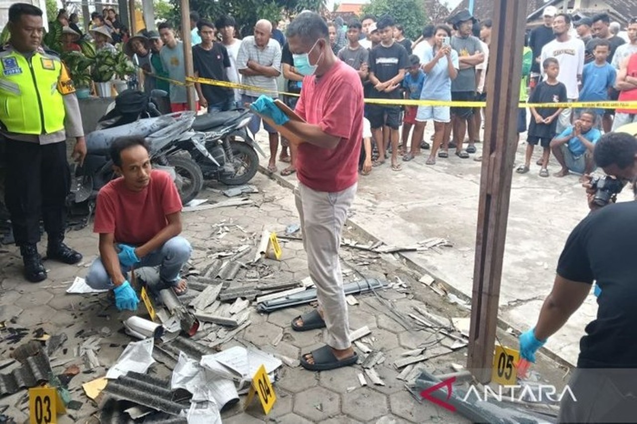 Bahan Petasan Meledak Saat Diracik, Tiga Remaja di Grobogan Alami Luka Bakar