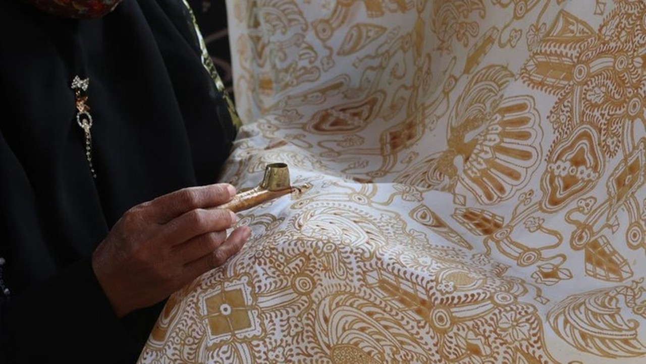 Tiga Pencuri Batik Tulis Rp 1,3 Miliar Diringkus di JCC, Dua Kontainer Barang Bukti Diamankan