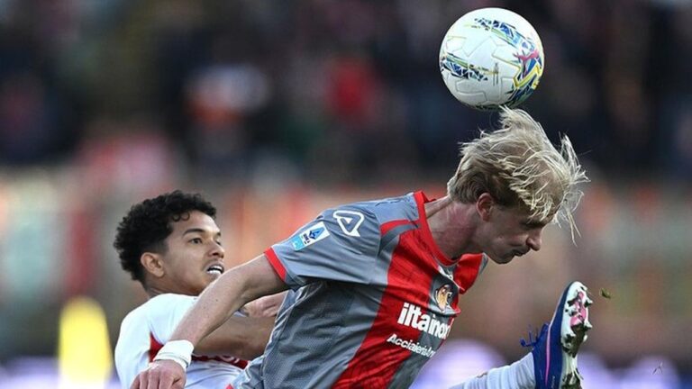 Kesalahan Fatal Transmisi Serie A: Wajah Ruben Amorim Muncul di Laga Genoa vs Cremonese Kesalahan Fatal Transmisi Serie A: Wajah Ruben Amorim Muncul di Laga Genoa vs Cremonese