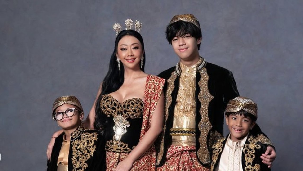 Asri Welas Fokus Kerja Keras Demi Anak, Akui Tanggung Jawab Penuh sebagai Orang Tua Tunggal