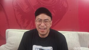 Pandji Pragiwaksono Akui Belum Berkomunikasi dengan Raffi Ahmad Terkait ‘Mens Rea’