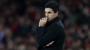Mikel Arteta Tolak Tanda Tangan Fans Arsenal, Video Viral Picu Pro-Kontra