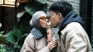 Atta Halilintar Buka Suara: Tak Ada Masalah Keluarga Gen Halilintar dengan Aurel Hermansyah