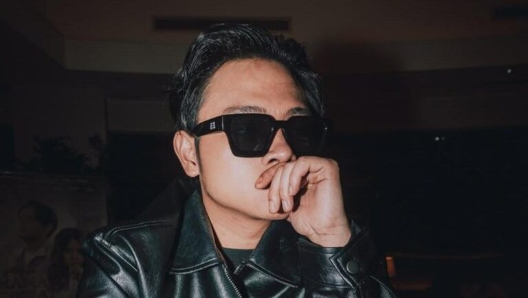 Aldy Maldini Akui Terpuruk Akibat Tipu Fans, Kini Bangkit Berkarier Lewat Film