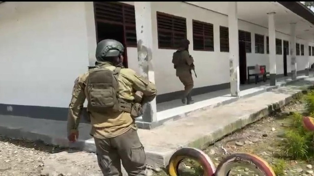 Pekerja Bangunan Tewas Ditembak OTK di Sekolah Yahukimo, Aksi Terekam Ponsel