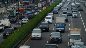 Hari Pertama Puasa, Kepadatan Lalin dan Kecelakaan Beruntun Warnai Tol Jakarta