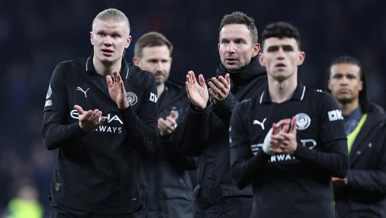 Arsenal Makin Jauh, Man City Pertimbangkan Fokus Kompetisi Lain?