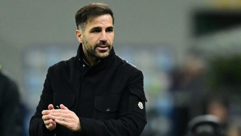 Drama San Siro: Fabregas Akui Tindakan Tak Sportif, Allegri Diusir Wasit