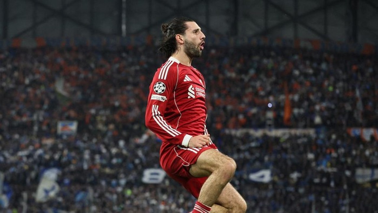 Virgil van Dijk: Dominik Szoboszlai Punya Potensi Jadi Kapten Liverpool Berikutnya