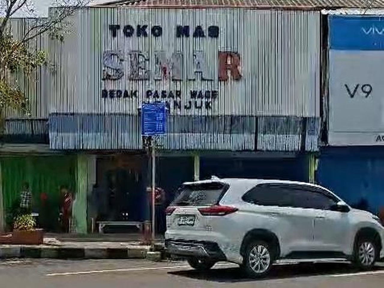 Bareskrim Polri Geledah Toko Emas di Nganjuk Terkait Kasus TPPU Tambang Ilegal Rp 25,8 T
