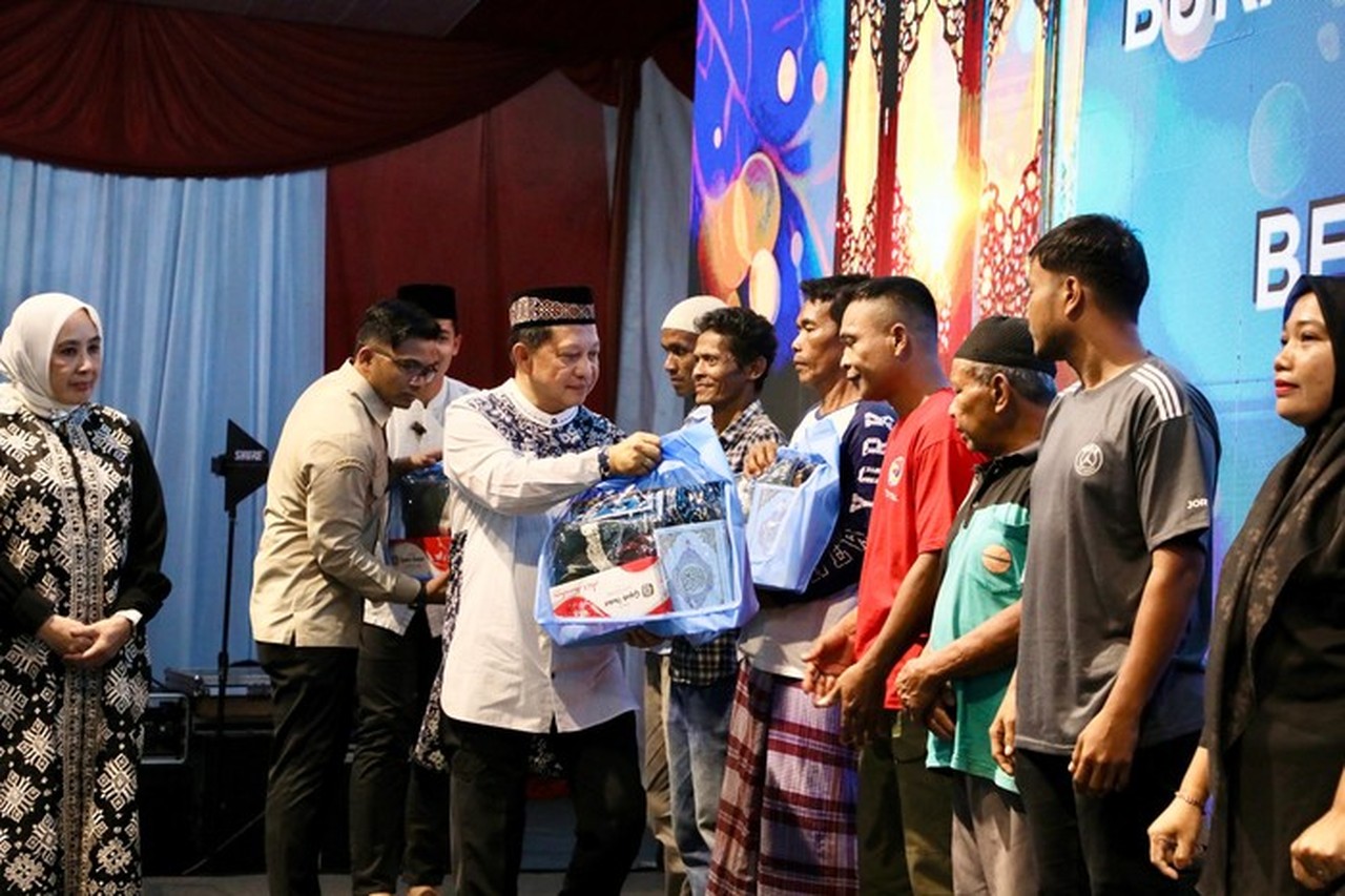 Tito Karnavian Buka Puasa Bersama Warga Terdampak Banjir Aceh Tamiang di Hari Pertama Ramadan Tito Karnavian Buka Puasa Bersama Warga Terdampak Banjir Aceh Tamiang di Hari Pertama Ramadan