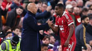 Arne Slot Kecewa Tak Bisa Maksimalkan Alexander Isak, Optimistis Musim Depan