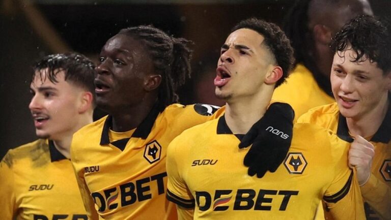Arsenal Dinyinyiri Wolves di TikTok Usai Gagal Pertahankan Keunggulan di Molineux