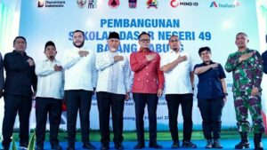 Andre Rosiade dan Dony Oskaria Mulai Pembangunan SDN 49 Batang Kabung Padang Pasca-Bencana