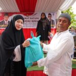 Andre Rosiade Bagikan 1.000 Sembako, Jamin Proyek Penanggulangan Banjir Rawang Segera Terealisasi