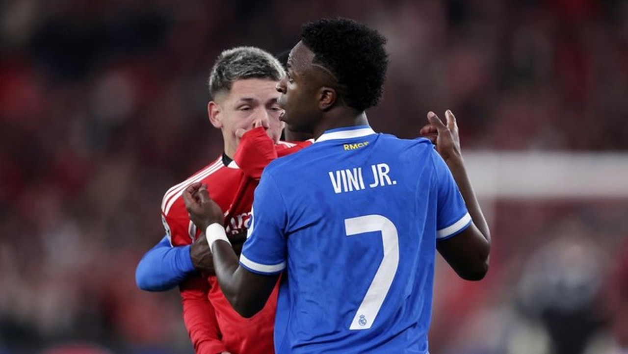 Insiden Rasial Liga Champions: Prestianni Didesak Bicara Terbuka Soal Dugaan Ejekan ke Vinicius Junior Insiden Rasial Liga Champions: Prestianni Didesak Bicara Terbuka Soal Dugaan Ejekan ke Vinicius Junior