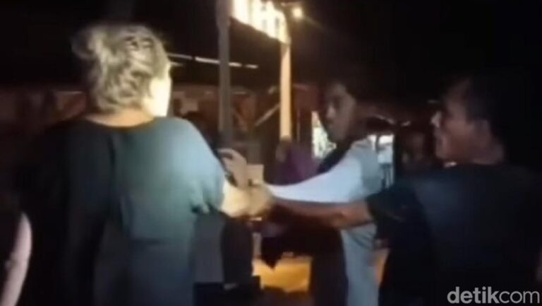 WNA Protes Suara Tadarusan di Lombok, Kemenag Ingatkan Aturan Pengeras Suara Ramadan