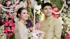 Tunangan Riza Syah dan Claudia Andhara Berujung Haru, Ternyata Serba Kebetulan