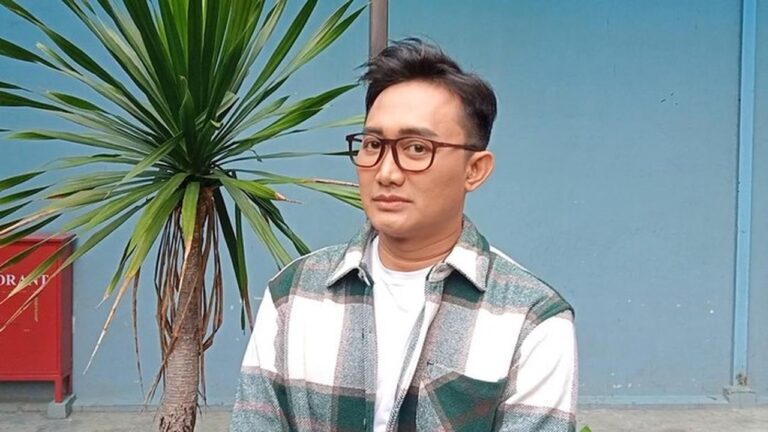 Boby Tince Teguh Berhijrah, Tolak Tawaran Menggiurkan Berperan Jadi Perempuan