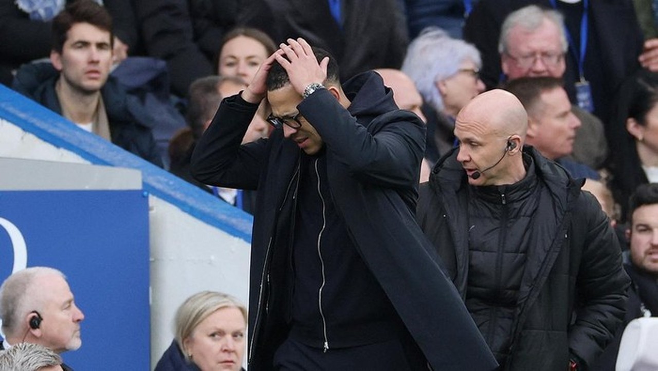 Chelsea Kembali Kehilangan Poin Penuh, Liam Rosenior Ungkap Kekecewaan Mendalam
