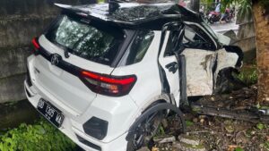 Istri Anggota DPRD Sulsel Tewas dalam Kecelakaan Maut di Tol Makassar