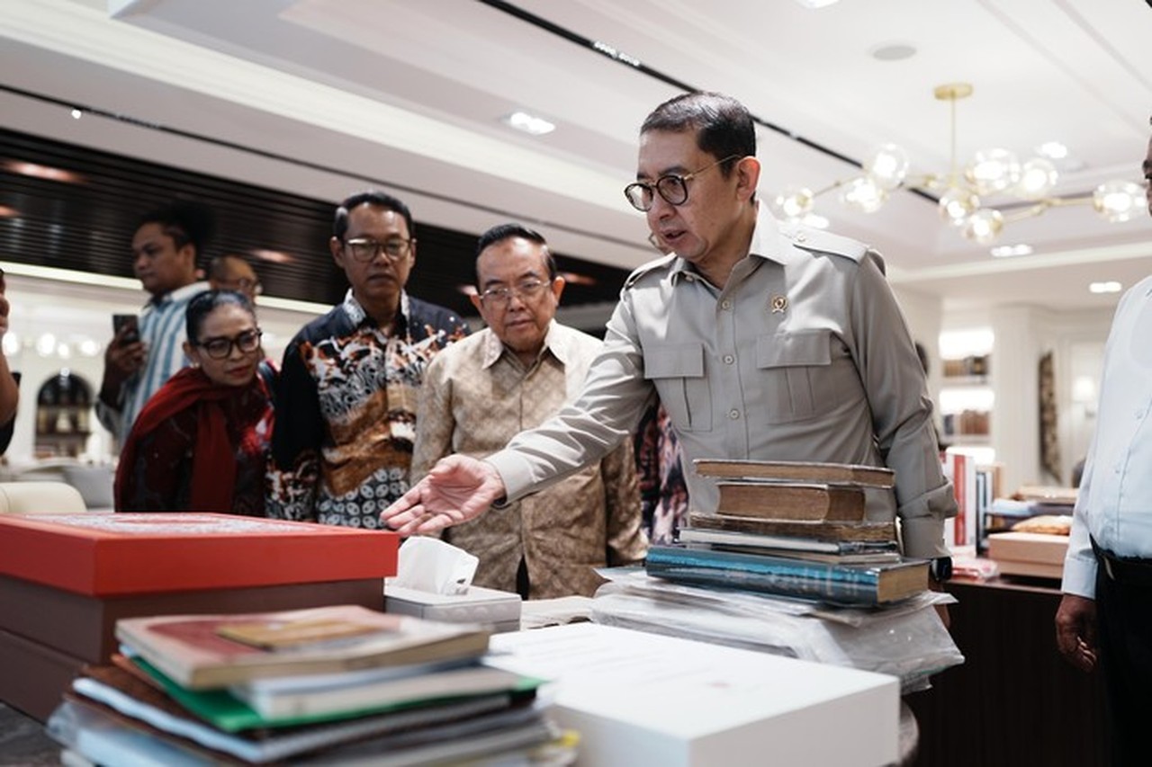 Menbud Fadli Zon Dukung Penuh Peringatan Hari Wayang Dunia 2026 di Yogyakarta