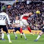 Babak Pertama Tottenham vs Arsenal Berakhir Imbang 1-1, Gol Eze Dibalas Kolo Muani