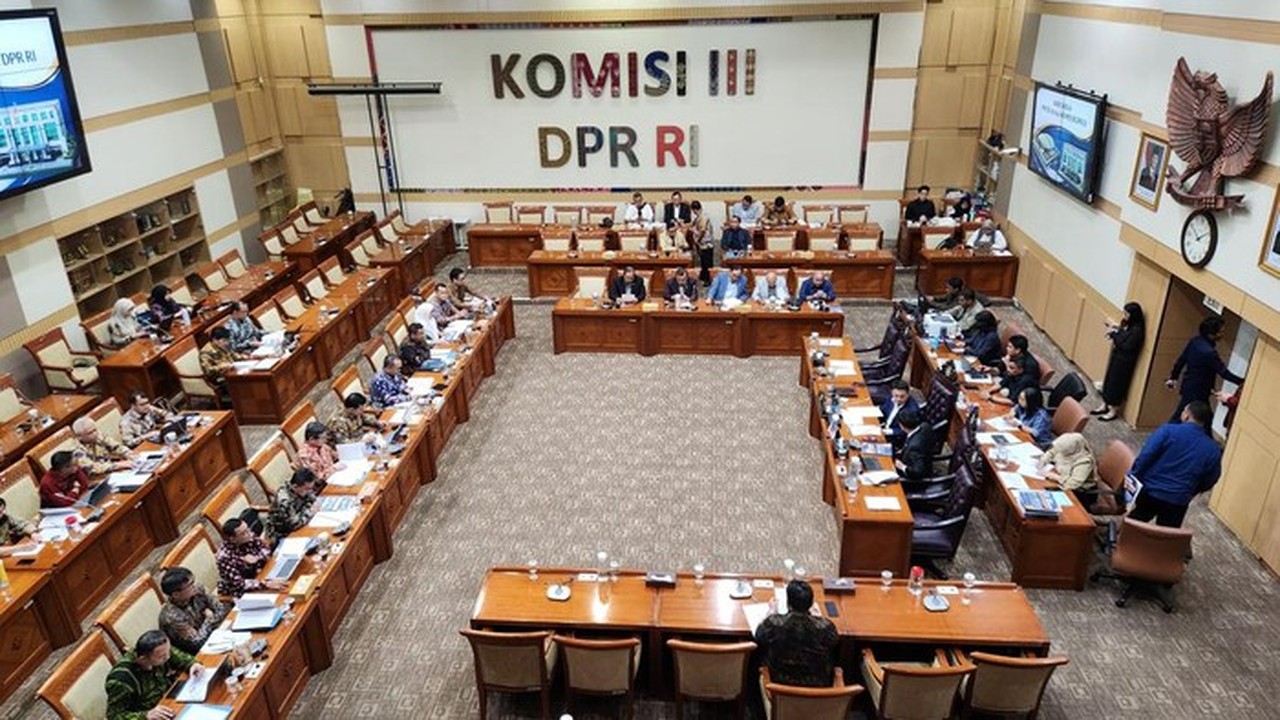 PPATK: Transaksi Judi Online di 2025 Berhasil Ditekan Hingga di Bawah Rp 300 Triliun