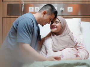 Zaskia Sungkar dan Irwansyah Beri Nama Anak Ketiga Urwah Muhammad Syahki, Terinspirasi Sahabat Nabi