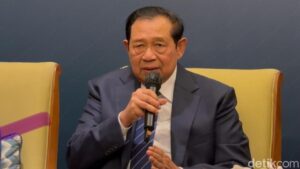 SBY Ingatkan Indonesia Tak Boleh Naif Hadapi Ancaman Perang Dunia III