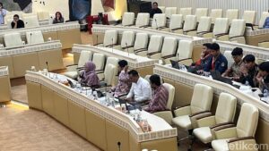 Pakar Ingatkan DPR: Hindari E-Voting Pemilu, Potensi Peretasan Tinggi