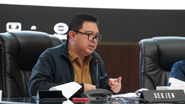 Sekjen Kemendagri Minta TPID Pantau Harga Bahan Pokok di Pasar Jelang Ramadan Sekjen Kemendagri Minta TPID Pantau Harga Bahan Pokok di Pasar Jelang Ramadan