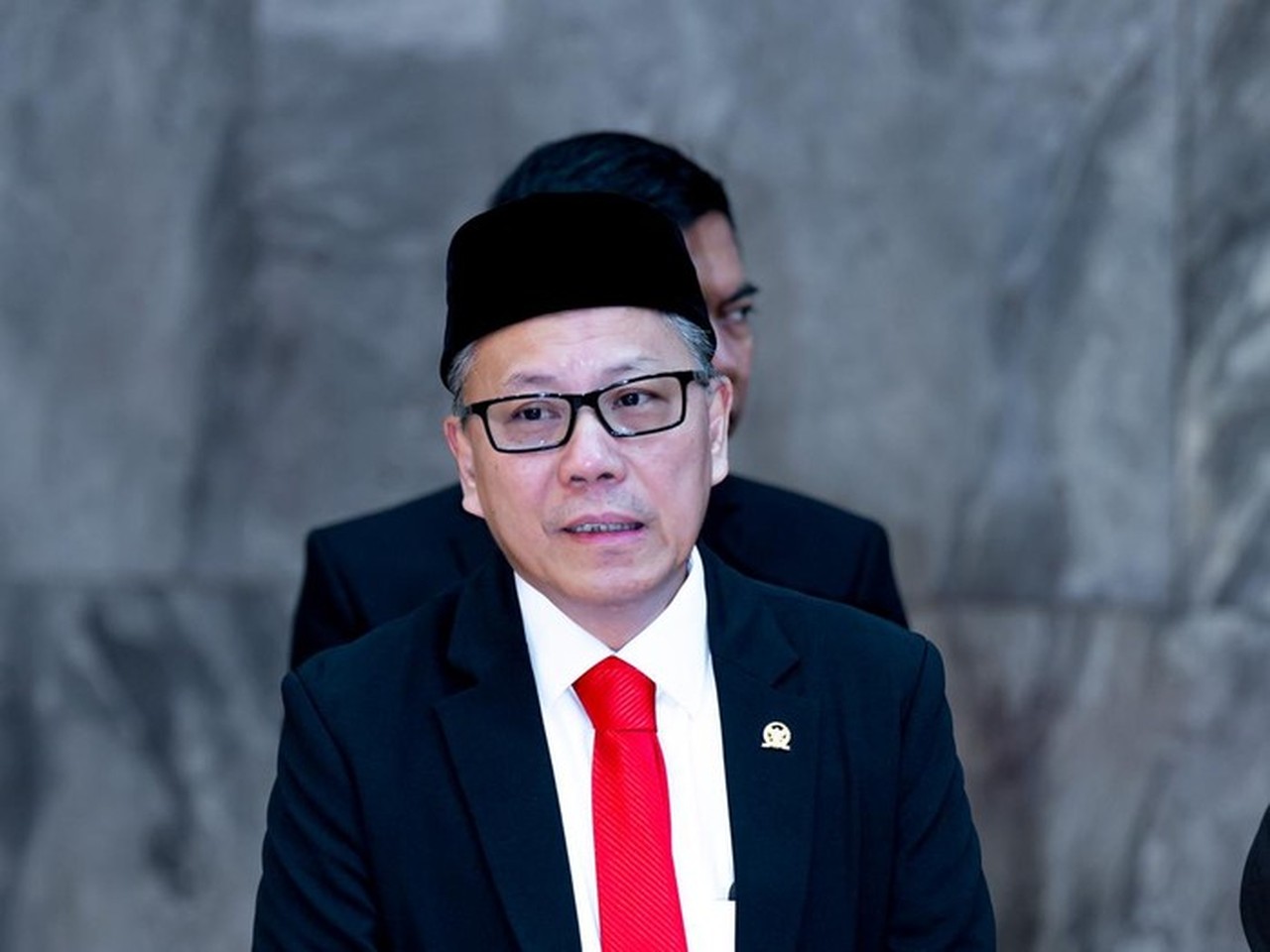 PDIP Klarifikasi Isu Penutupan Minimarket, Tegaskan Belum Ada Keputusan Rapat DPR