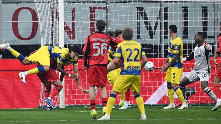 Parma Tiru Skema Sepak Pojok Arsenal untuk Taklukkan AC Milan di San Siro