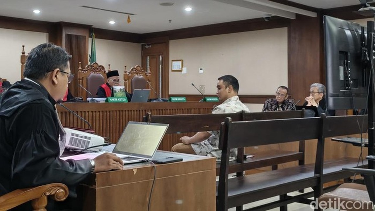 Jaksa Dalami Pembelian 4 Lahan Sawit Menantu Eks Sekretaris MA Nurhadi Senilai Rp 33 Miliar