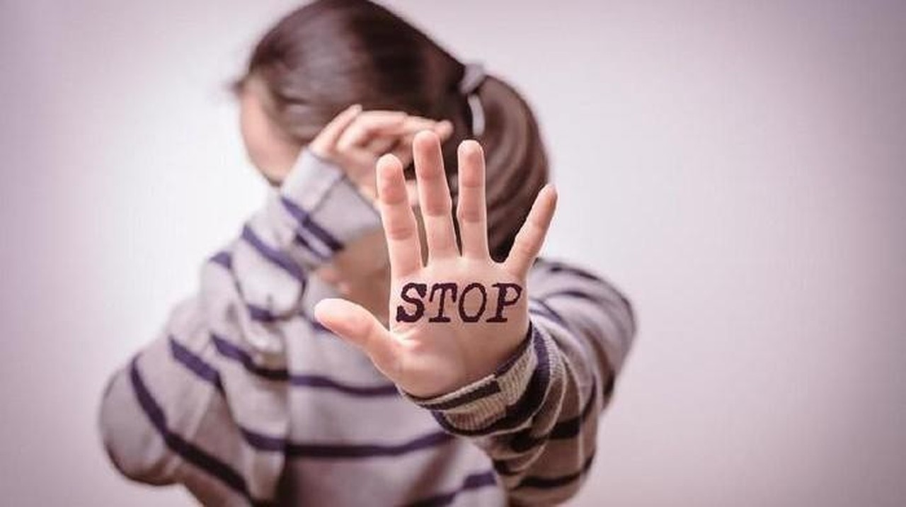 Siswi SMP di Surabaya Dibully 7 Remaja, Diduga Dipicu Rebutan Cowok