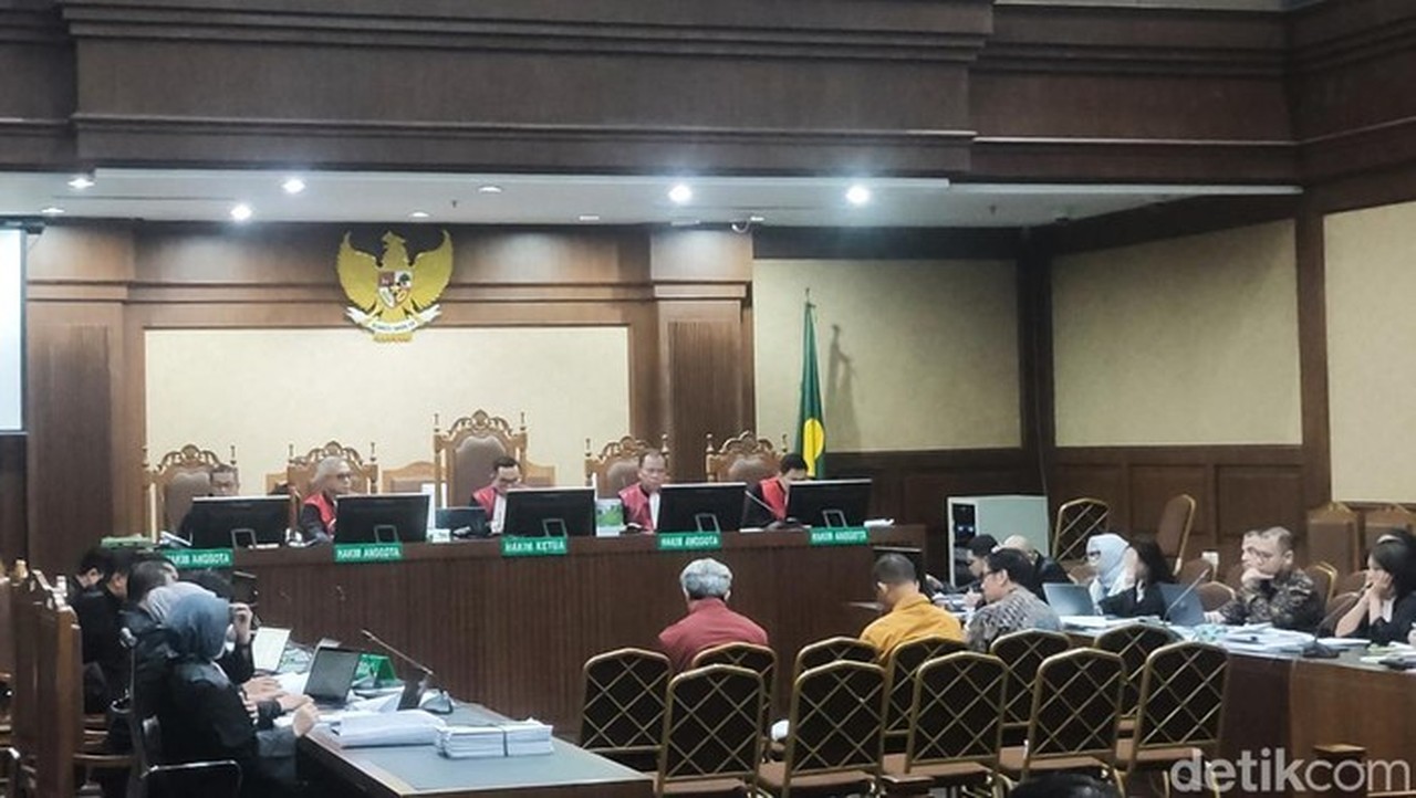 Saksi Kasus Korupsi Chromebook Mengaku Ketakutan hingga Sakit dan Mundur dari Jabatan PPK Kemendikbudristek